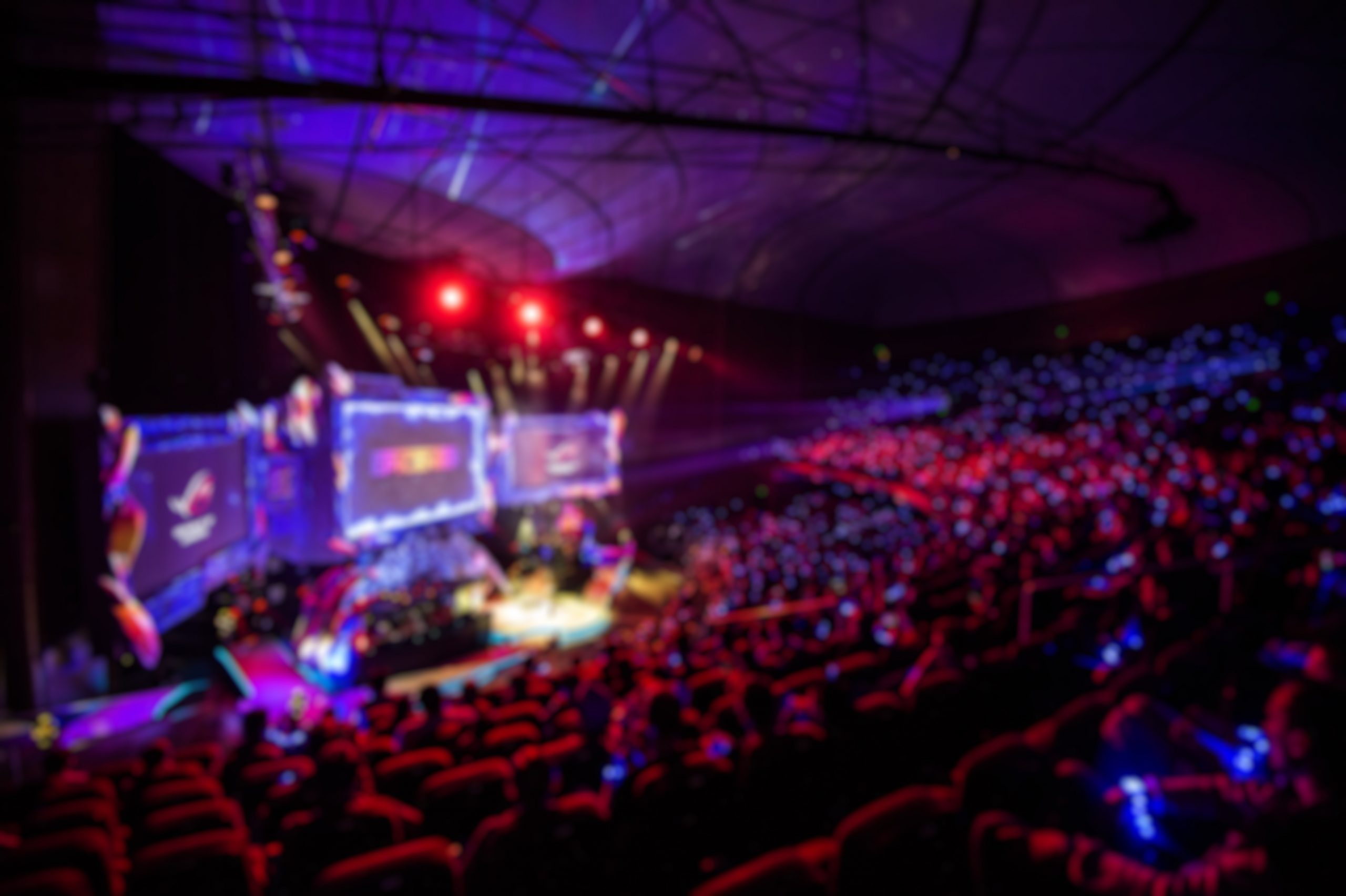 A diferença de Eventos de pequeno, médio e grande porte