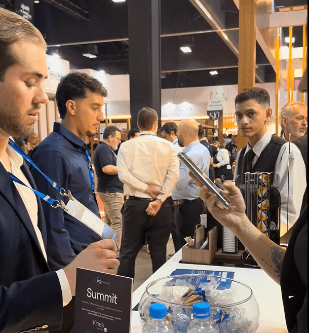 CAEX: como centralizar a gestão de expositores e gerar receita extra com serviços no painel do expositor